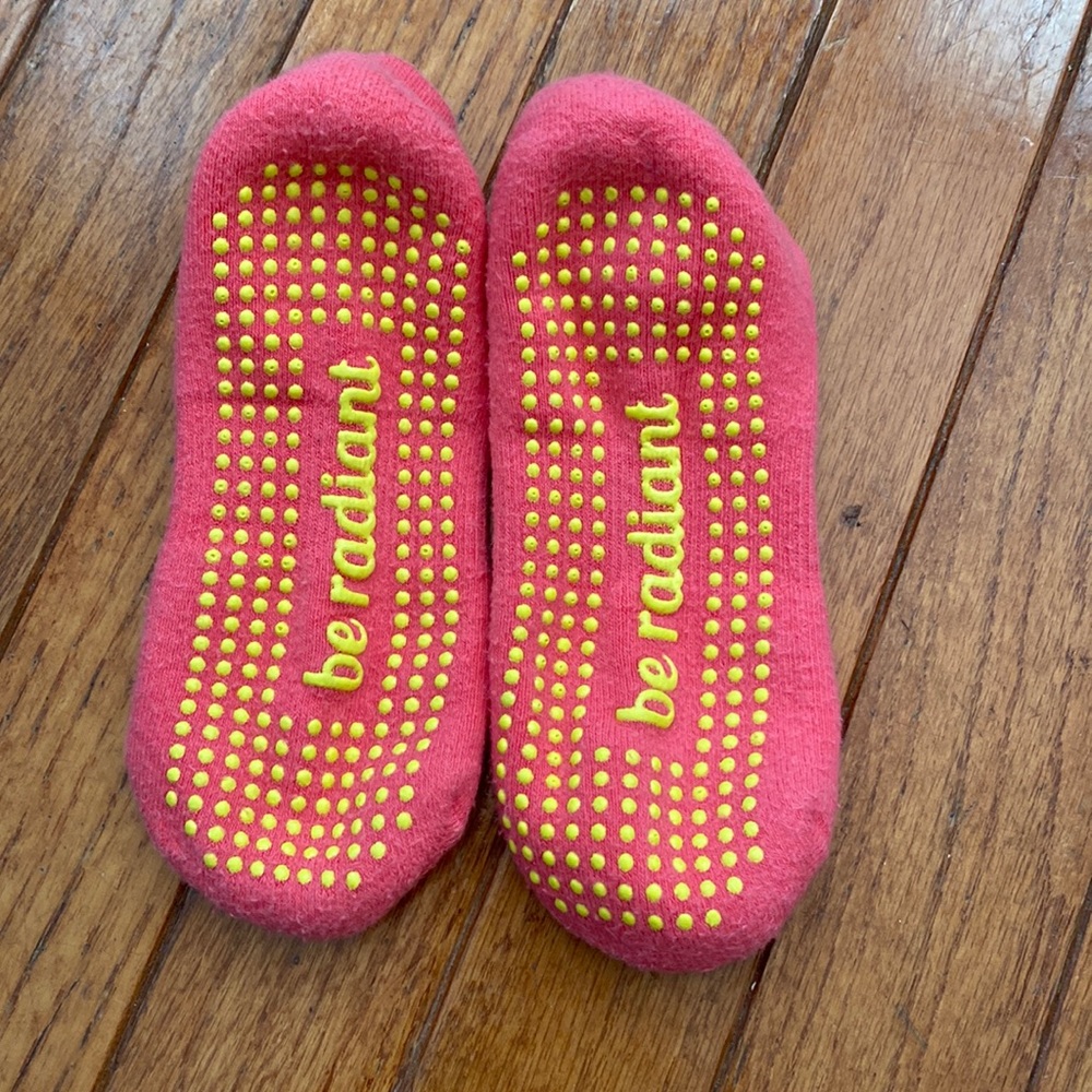 Pure Barre sticky socks, size s/m